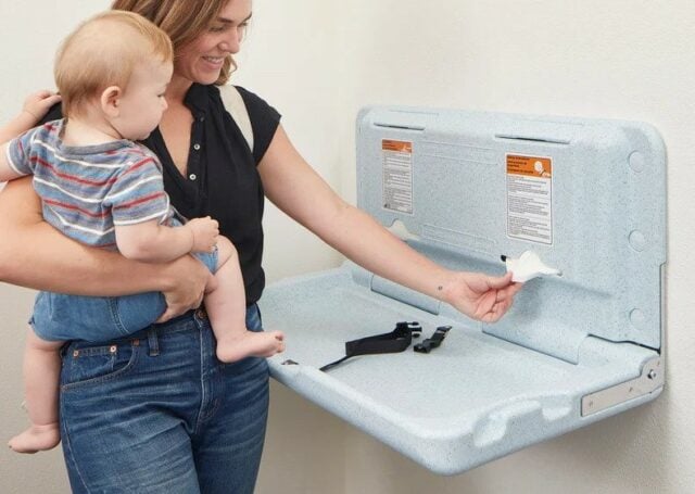 having a baby changing table for business