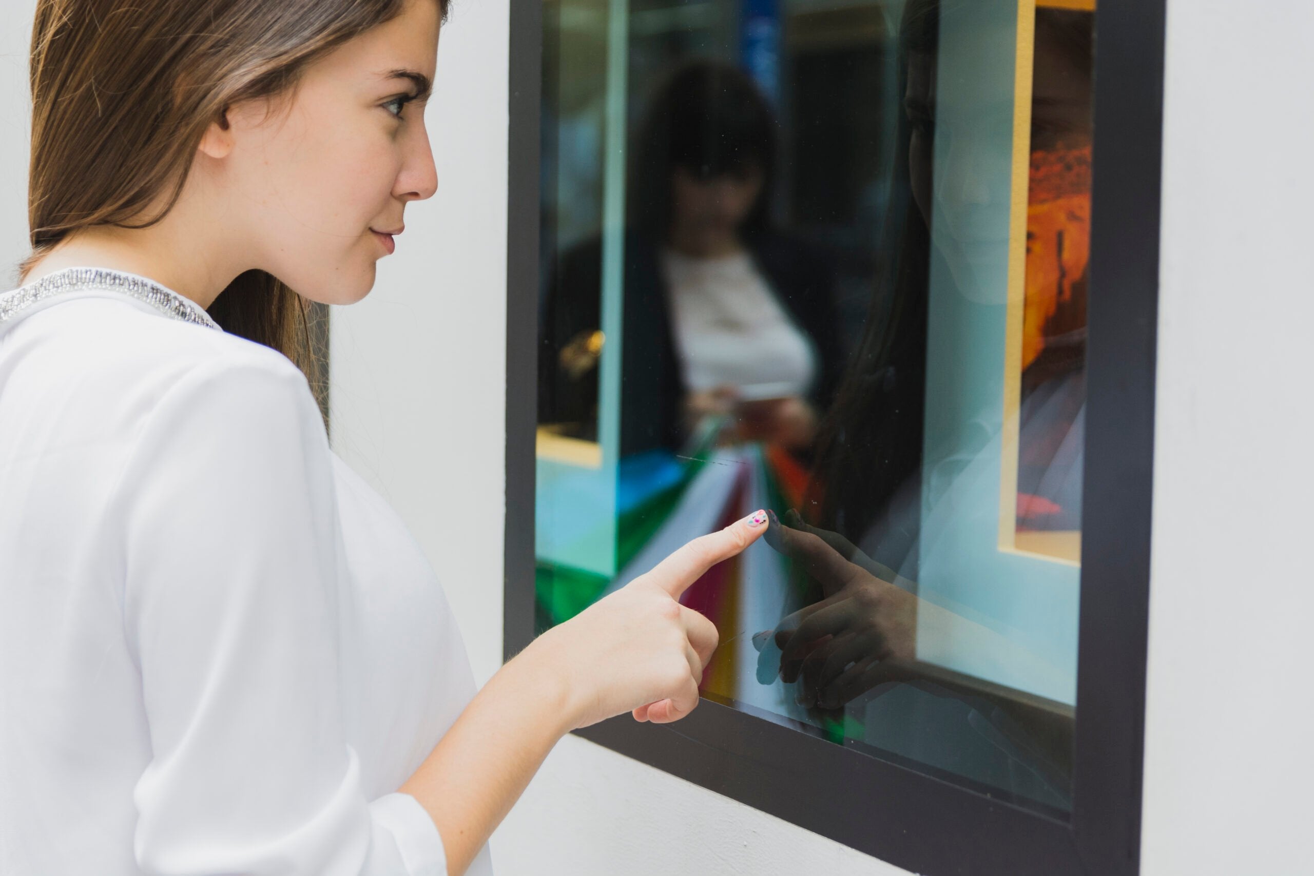 Why Every Workplace Needs a Sanitary Pad Vending Machine?